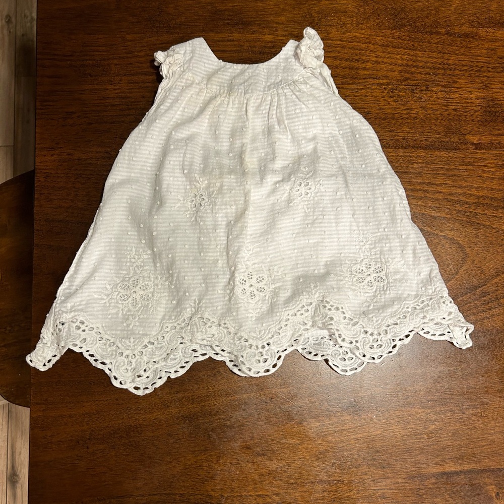 Pippa & Julie White Lace Casual Dress